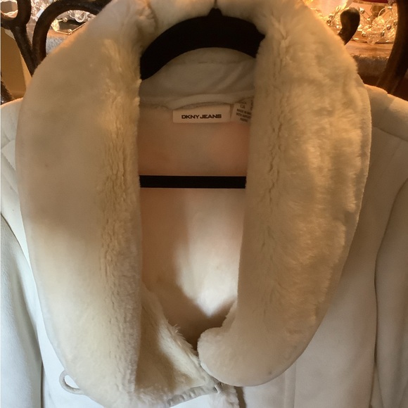 New DKNY Jeans Jacket- Size Large - Picture 4 of 4